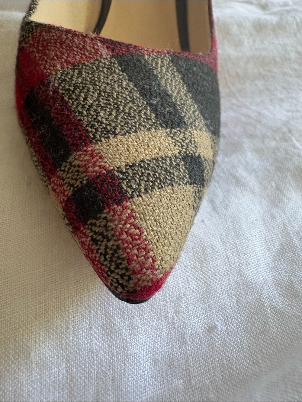 Nine West Tartan plaid fabric pointed-Toe Stiletto Pumps. Worn 1x. Beautiful! - Picture 5 of 8